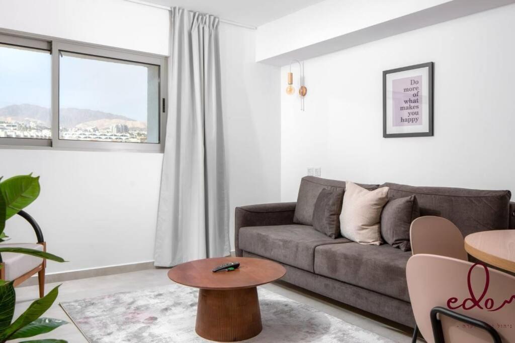 Apartment דירה משפחתית בקומפלקס יוקרתי על הים - By Edom Eilat